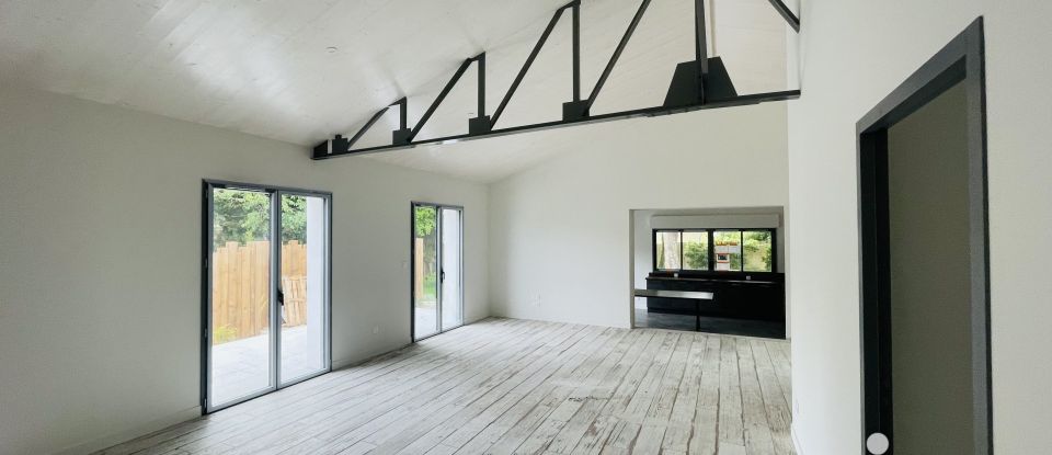 Maison 5 pièces de 131 m² à Périgny (17180)