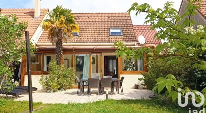 House 7 rooms of 126 m² in Ollainville (91340)