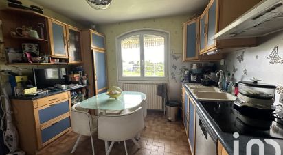 Traditional house 5 rooms of 106 m² in Saint-André-le-Puy (42210)