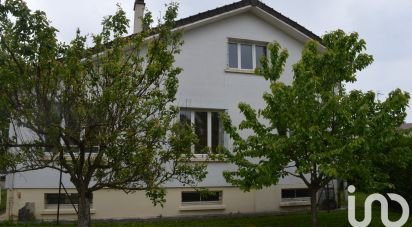 Maison 6 pièces de 119 m² à Laroche-Saint-Cydroine (89400)