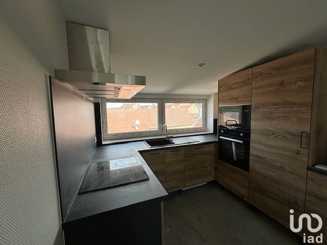 Apartment 3 rooms of 81 m² in Lixheim (57635)