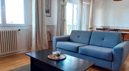Appartement 4 pièces de 89 m² à Saint-Nazaire (44600)