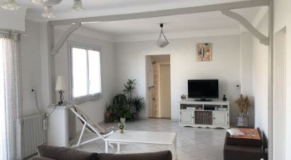 House 4 rooms of 82 m² in Orthez (64300)
