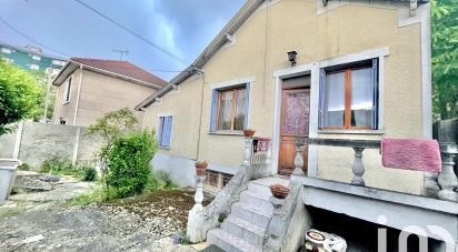 House 4 rooms of 62 m² in Sartrouville (78500)