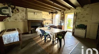 House 6 rooms of 68 m² in Faye-l'Abbesse (79350)