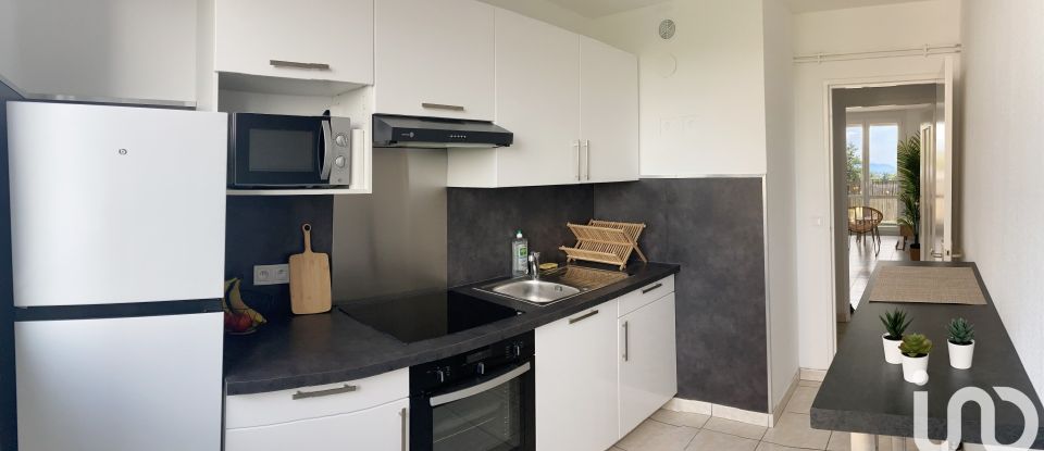 Apartment 4 rooms of 70 m² in Pau (64000)