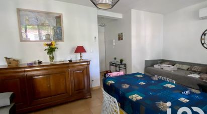 Apartment 2 rooms of 53 m² in NARBONNE PLAGE (11100)