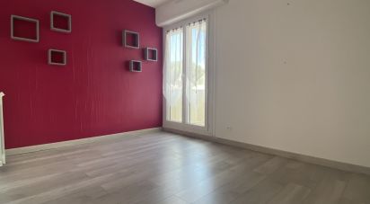Apartment 3 rooms of 77 m² in Royan (17200)