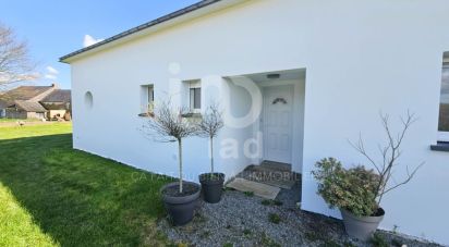 House 4 rooms of 90 m² in Saint-Léry (56430)