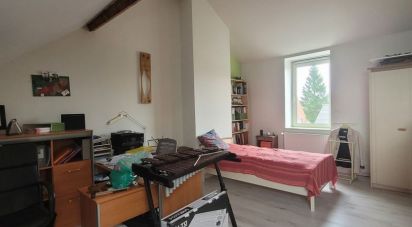 House 6 rooms of 122 m² in Lille (59160)