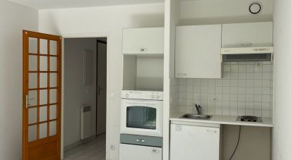 Apartment 2 rooms of 40 m² in Vannes (56000)