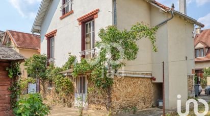 Traditional house 5 rooms of 90 m² in Antony (92160)