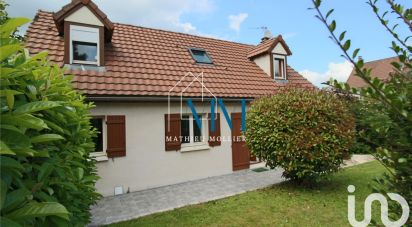 Traditional house 6 rooms of 135 m² in Saint-Prest (28300)