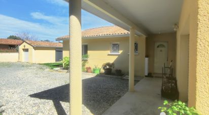 Traditional house 6 rooms of 200 m² in Fargues-Saint-Hilaire (33370)