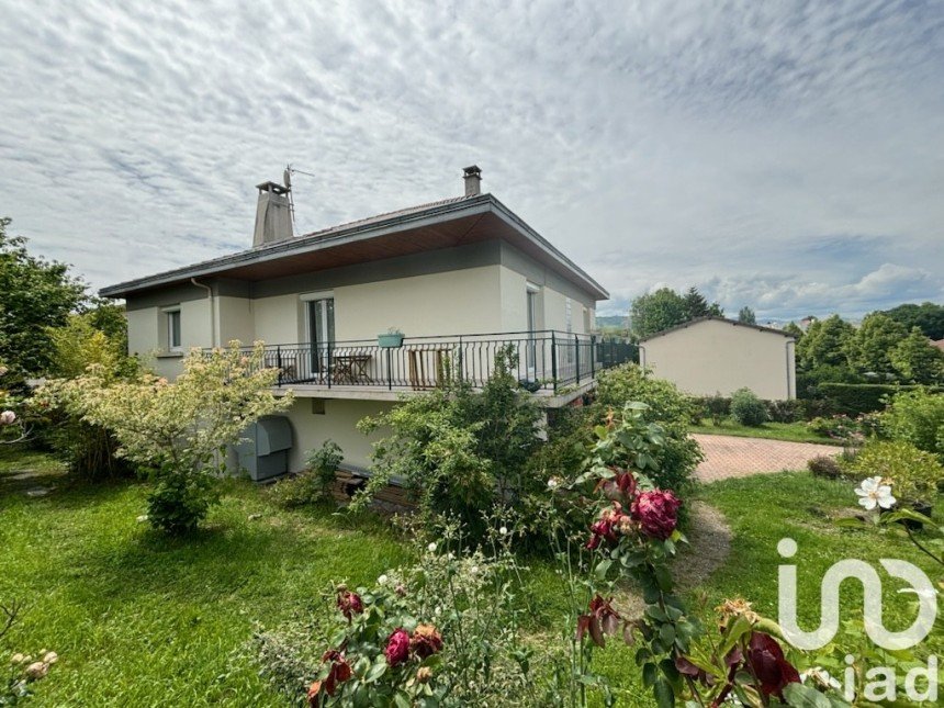 Traditional house 8 rooms of 189 m² in Le Cendre (63670)