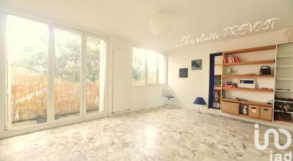 Apartment 3 rooms of 69 m² in La Courneuve (93120)