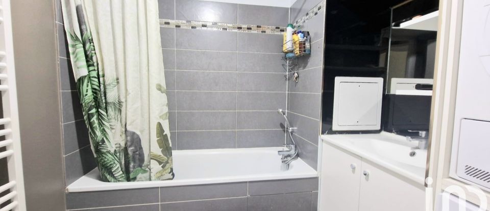 Apartment 3 rooms of 62 m² in Deuil-la-Barre (95170)