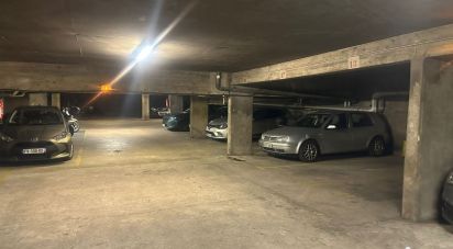 Parking of 99 m² in Paris (75012)