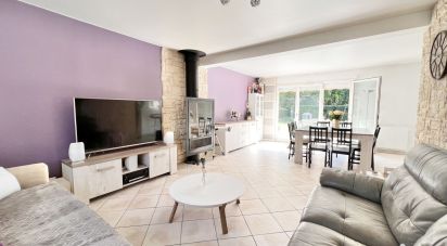 House 7 rooms of 127 m² in Saint-Pierre-du-Perray (91280)
