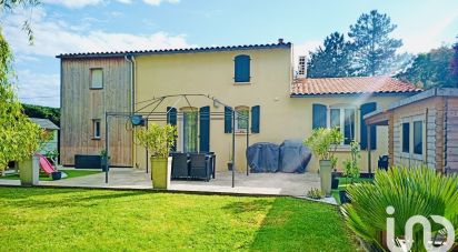 House 6 rooms of 150 m² in Saintes (17100)