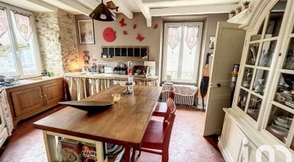 Traditional house 9 rooms of 273 m² in Ozouer-le-Voulgis (77390)