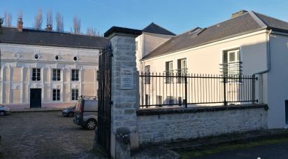 Apartment 1 room of 15 m² in Moret Loing et Orvanne (77250)