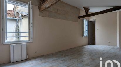 Town house 4 rooms of 76 m² in Thouars (79100)