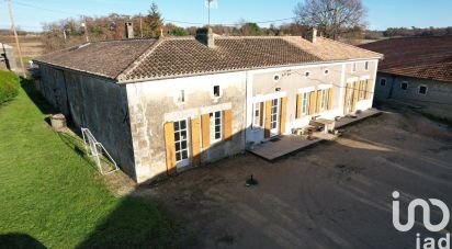 Maison traditionnelle 7 pièces de 147 m² à Rouffignac (17130)