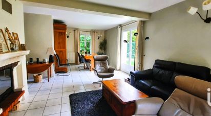 House 6 rooms of 147 m² in Montmorency (95160)