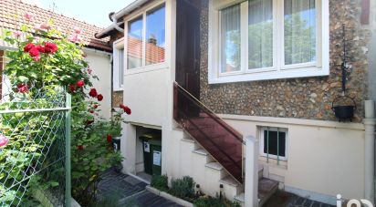 House 4 rooms of 46 m² in Clamart (92140)