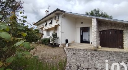Maison traditionnelle 8 pièces de 300 m² à Vic-Fezensac (32190)