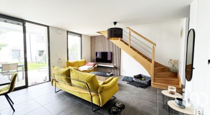 Apartment 4 rooms of 93 m² in Saint-Priest-en-Jarez (42270)