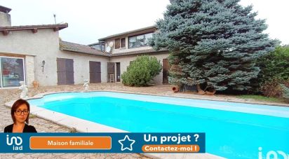 House 8 rooms of 270 m² in Yssingeaux (43200)