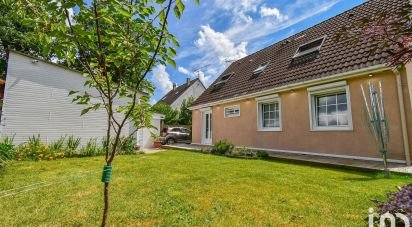 House 6 rooms of 120 m² in Courtry (77181)