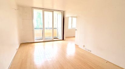 Apartment 3 rooms of 55 m² in Clichy-sous-Bois (93390)