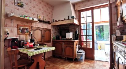 House 8 rooms of 218 m² in Combourtillé (35210)