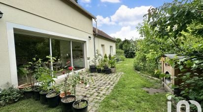 House 6 rooms of 130 m² in Maisons-Laffitte (78600)