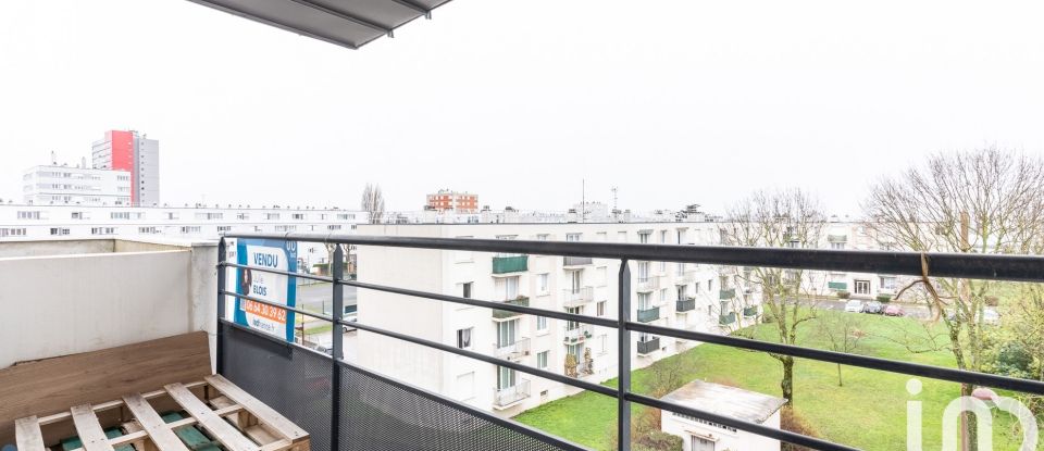 Apartment 4 rooms of 76 m² in Viry-Châtillon (91170)