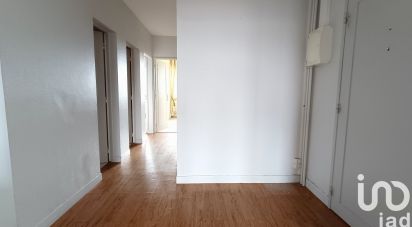 Apartment 4 rooms of 90 m² in Châteauroux (36000)