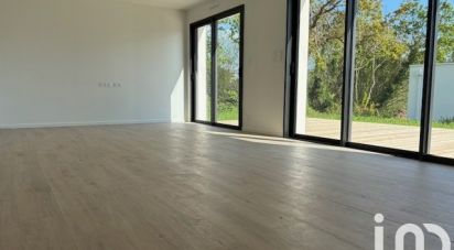 Architect house 5 rooms of 111 m² in Pleuven (29170)