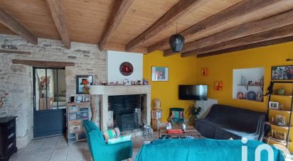 Town house 5 rooms of 173 m² in Fontenay-le-Comte (85200)