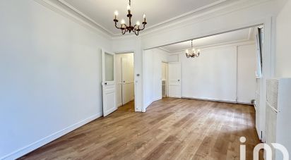 Apartment 2 rooms of 54 m² in Paris (75019)