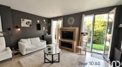 House 7 rooms of 125 m² in Marolles-en-Brie (94440)