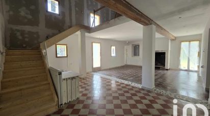 Traditional house 8 rooms of 232 m² in Bretagne-de-Marsan (40280)