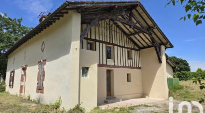 Traditional house 8 rooms of 232 m² in Bretagne-de-Marsan (40280)