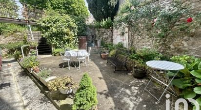 Country house 5 rooms of 202 m² in Saint-Gilles (36170)