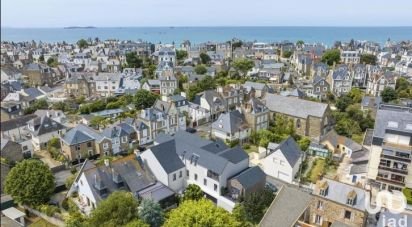 Apartment 5 rooms of 113 m² in Saint-Malo (35400)