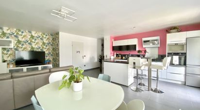 Apartment 4 rooms of 75 m² in Moissy-Cramayel (77550)