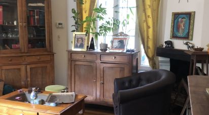 House 6 rooms of 90 m² in Beauchamp (95250)