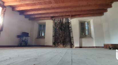 Barn conversion 4 rooms of 180 m² in Campan (65710)